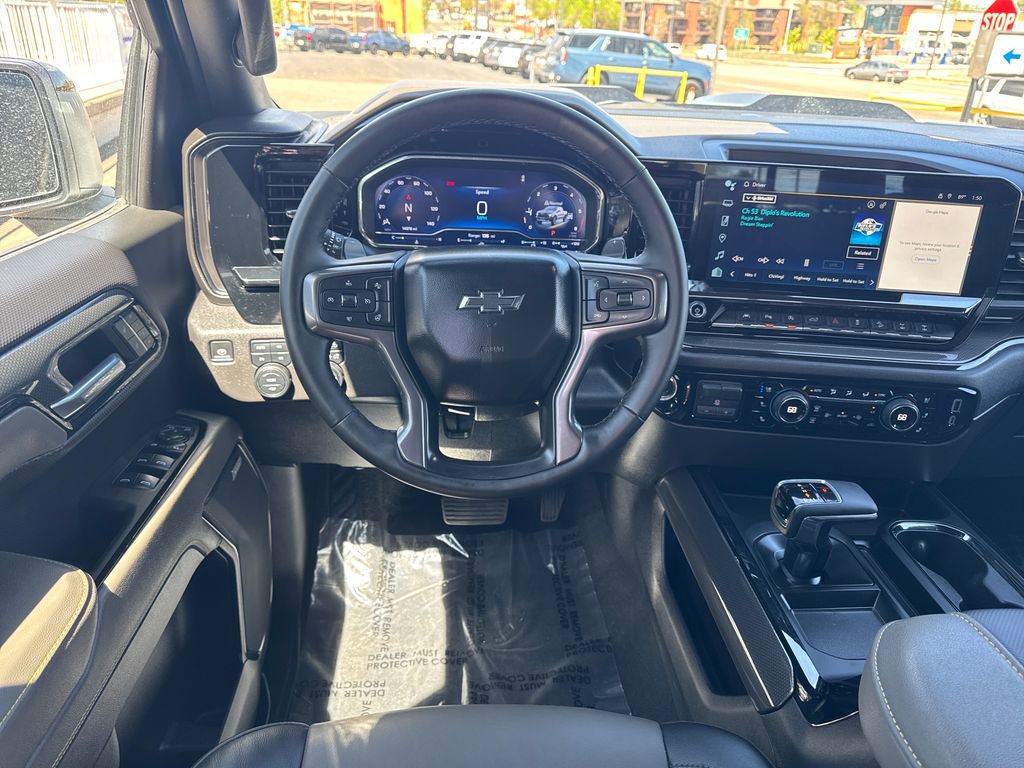 Used 2024 Chevrolet Silverado 1500 ZR2 image 13