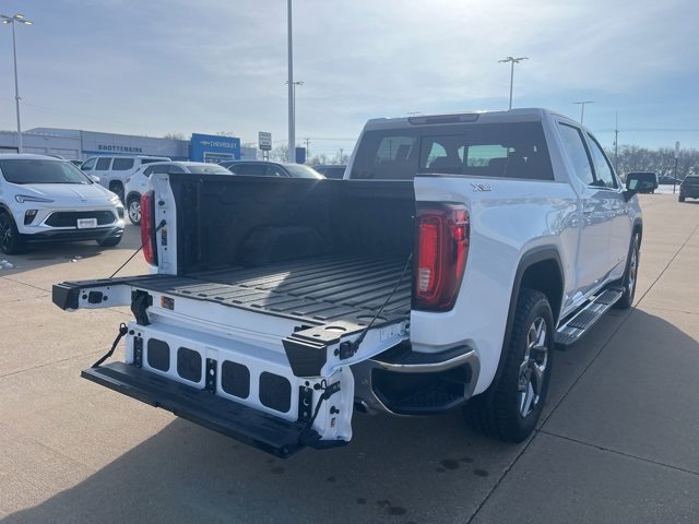 Used 2025 GMC Sierra 1500 SLT w/ SLT Premium Plus Package image 5