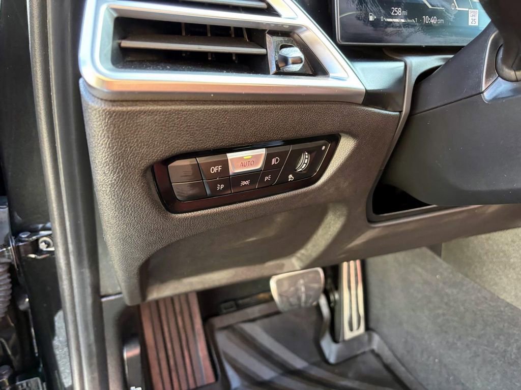 Certified 2025 BMW 330i xDrive Sedan w/ M Sport Package image 14