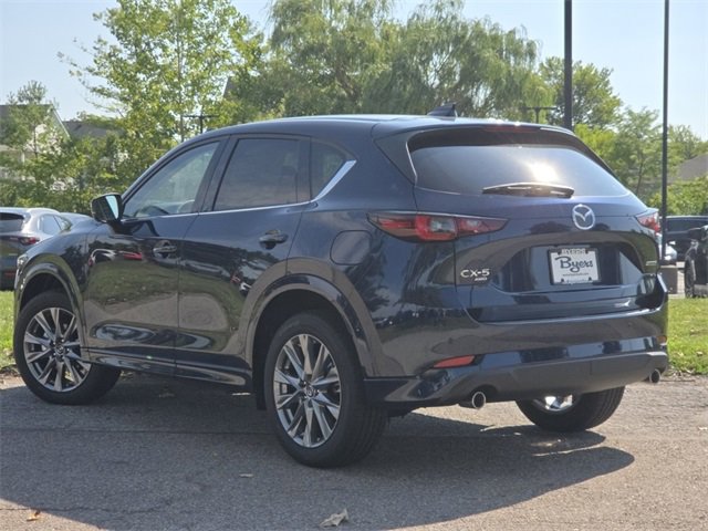 New 2025 MAZDA CX-5 AWD 2.5 S w/ Premium Plus Pkg image 2