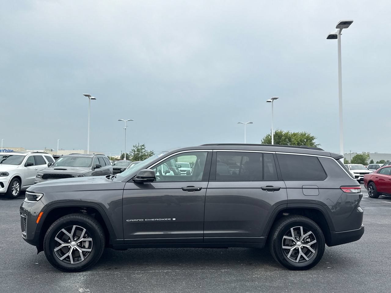 Used 2026 Jeep Grand Cherokee L Limited w/ Luxury Tech Group II AWD/4WD image 7