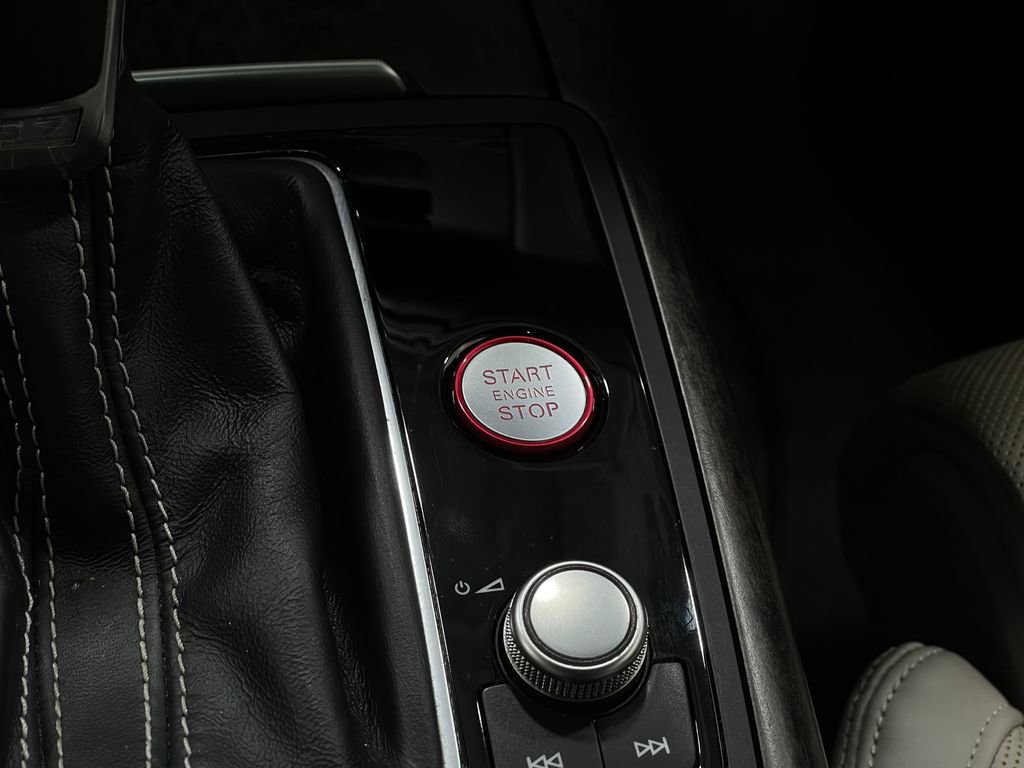 Used 2017 Audi S7 Prestige image 23