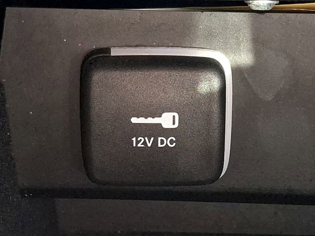 Used 2022 Jeep Wagoneer Series III w/ Premium Group I image 35