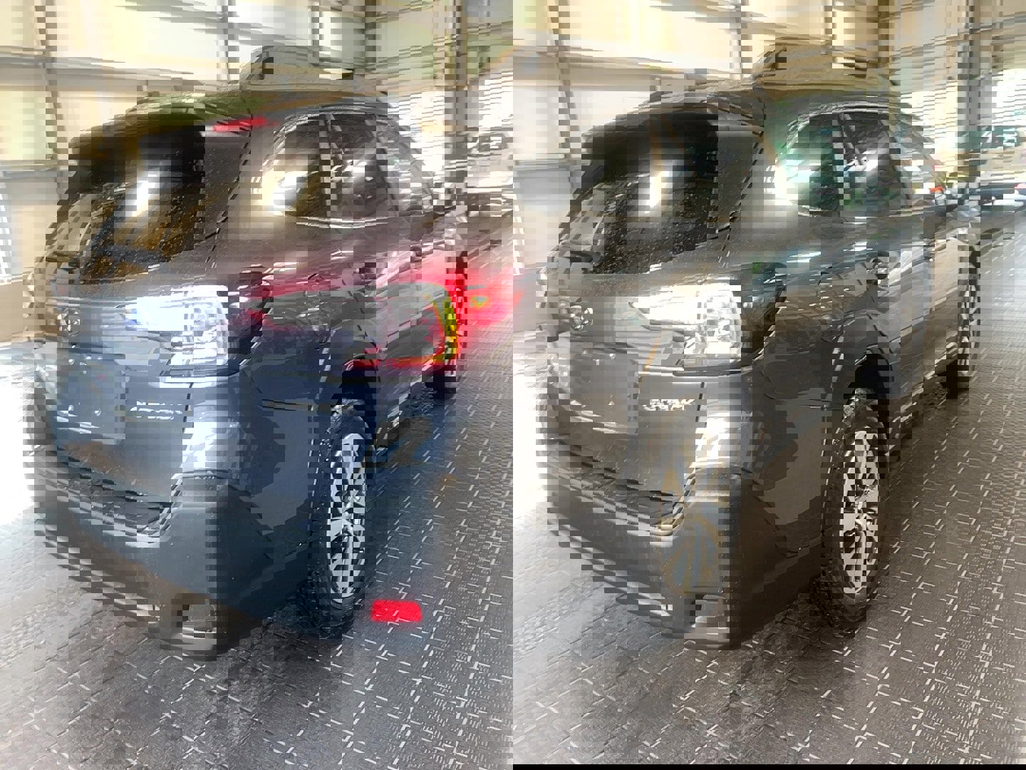 Used 2024 Subaru Outback Premium image 19