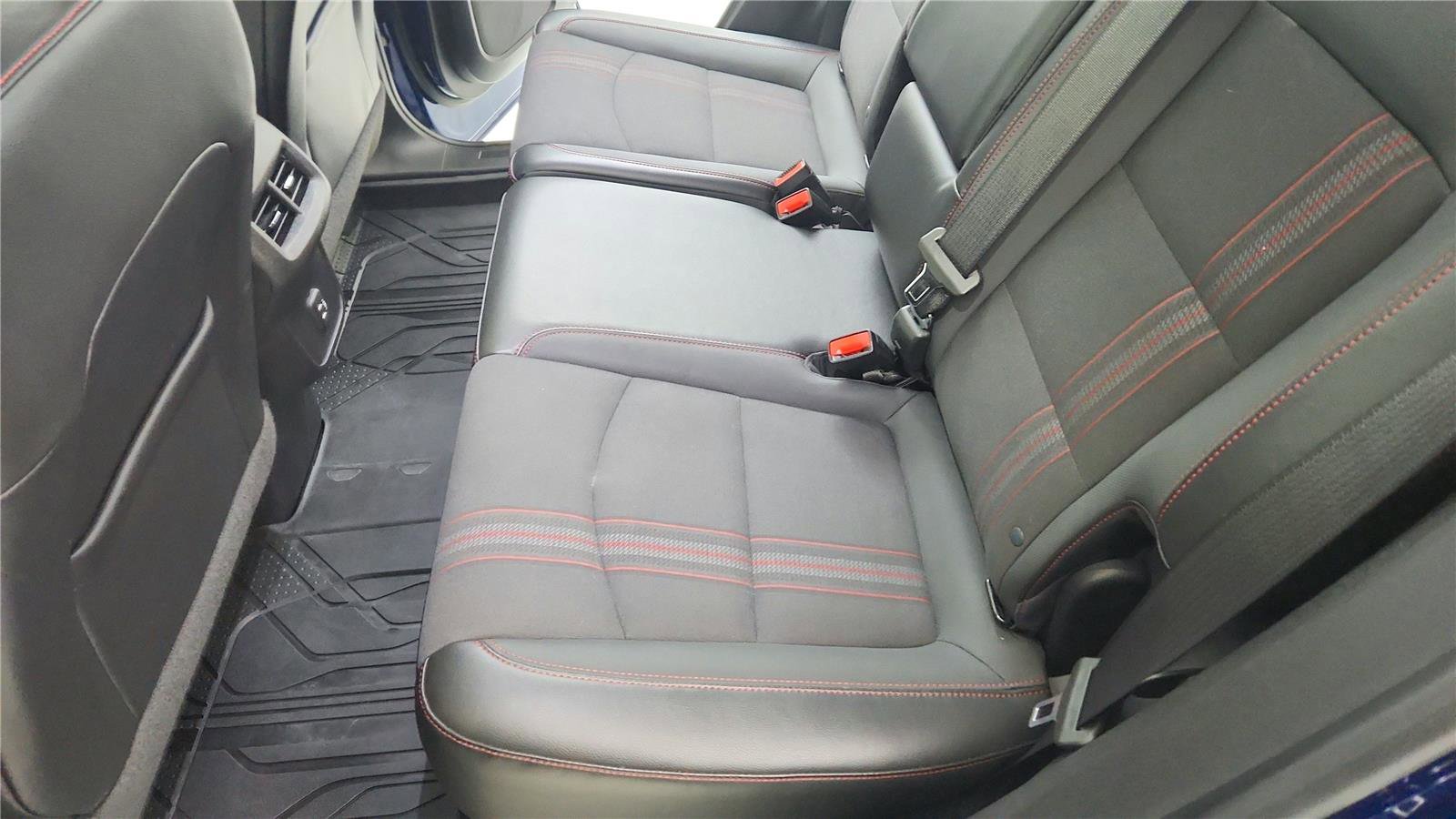 Used 2023 Chevrolet Equinox RS AWD/4WD image 22