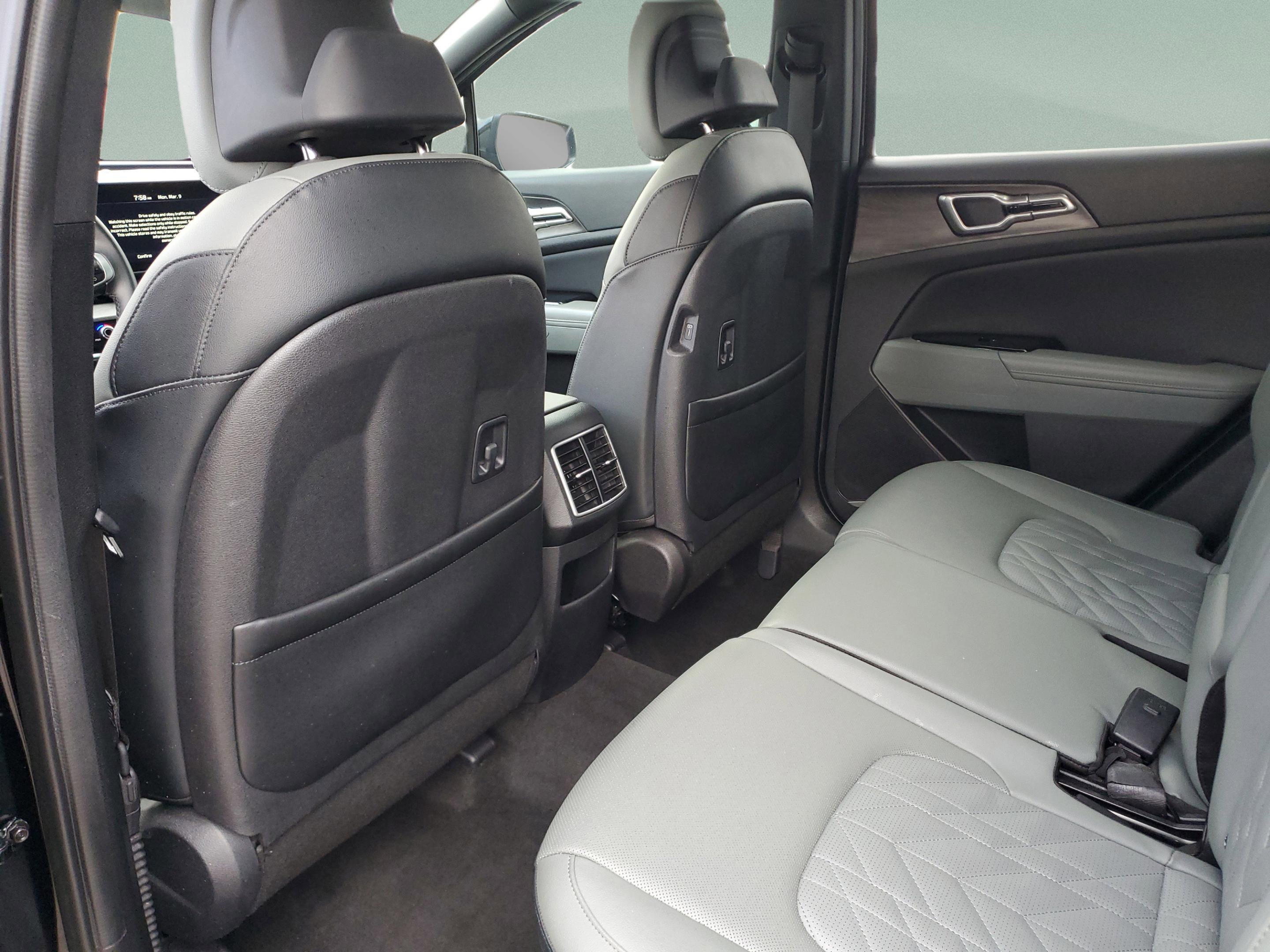 Certified 2023 Kia Sportage X-Line w/ X-Line Premium Package image 10