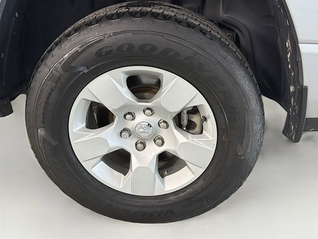 Used 2023 RAM 1500 Big Horn AWD/4WD image 33