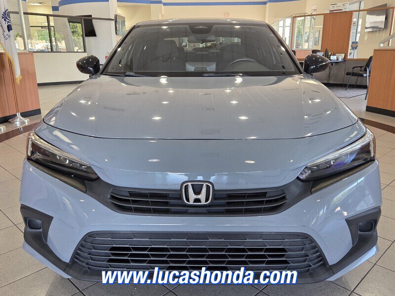 Used 2022 Honda Civic Sport image 2