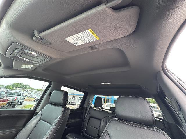 Used 2022 Chevrolet Silverado 1500 RST w/ LPO, Blackout Package AWD/4WD image 32