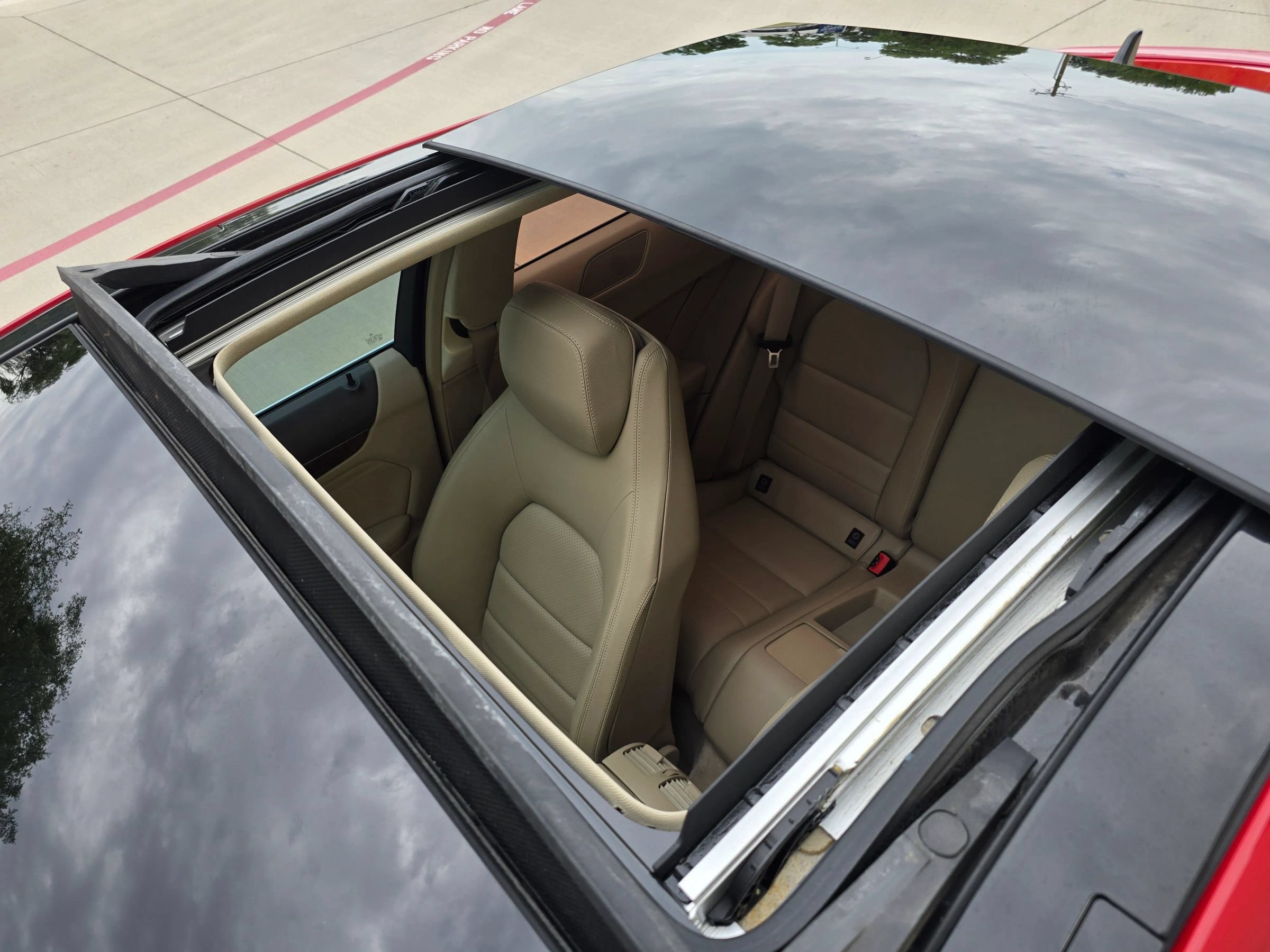 Used 2012 Mercedes-Benz C 250 Coupe image 39