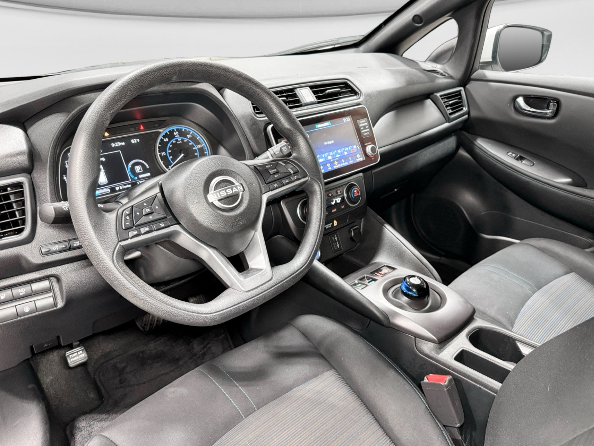 Used 2023 Nissan Leaf S FWD image 16
