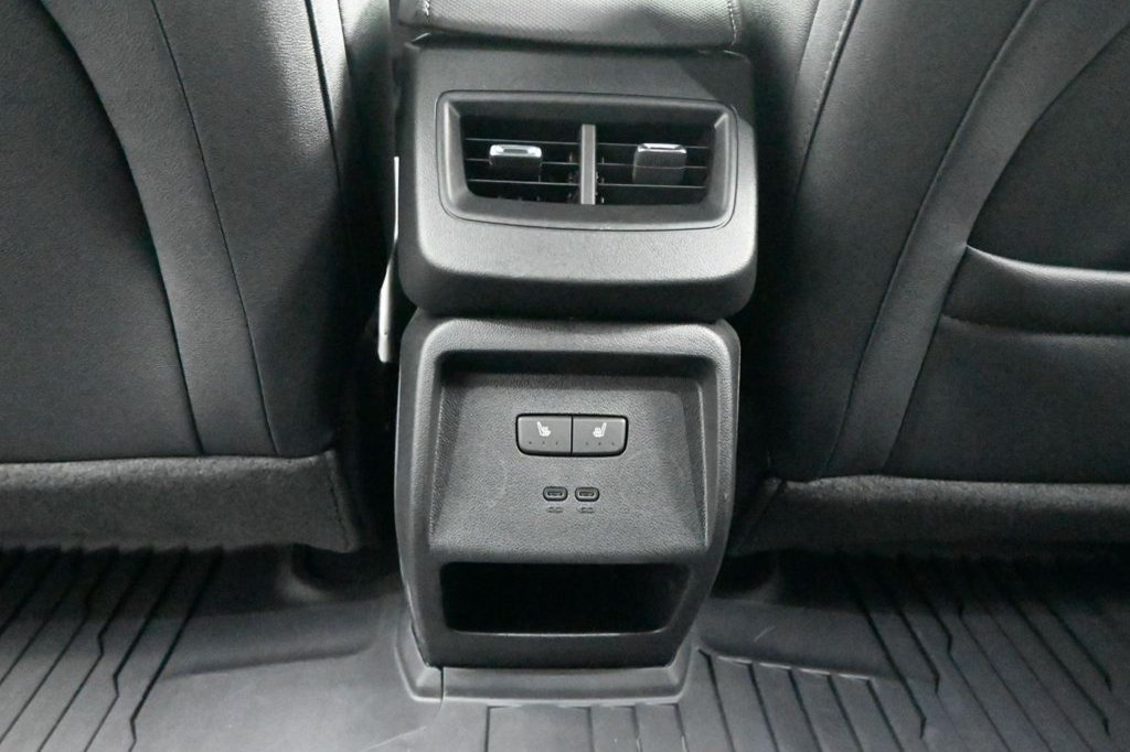 New 2026 Chevrolet Equinox EV RS w/ Convenience Package II FWD image 46