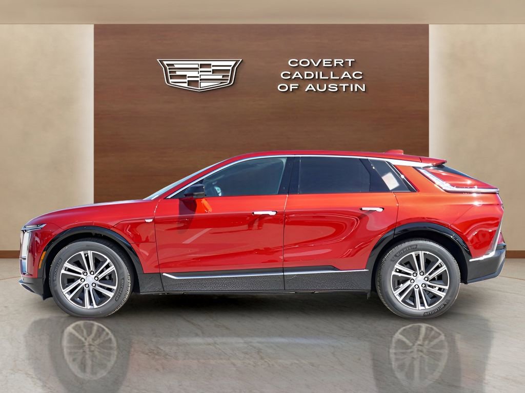 New 2026 Cadillac Lyriq Luxury w/ LPO, Floor Liner Package image 5