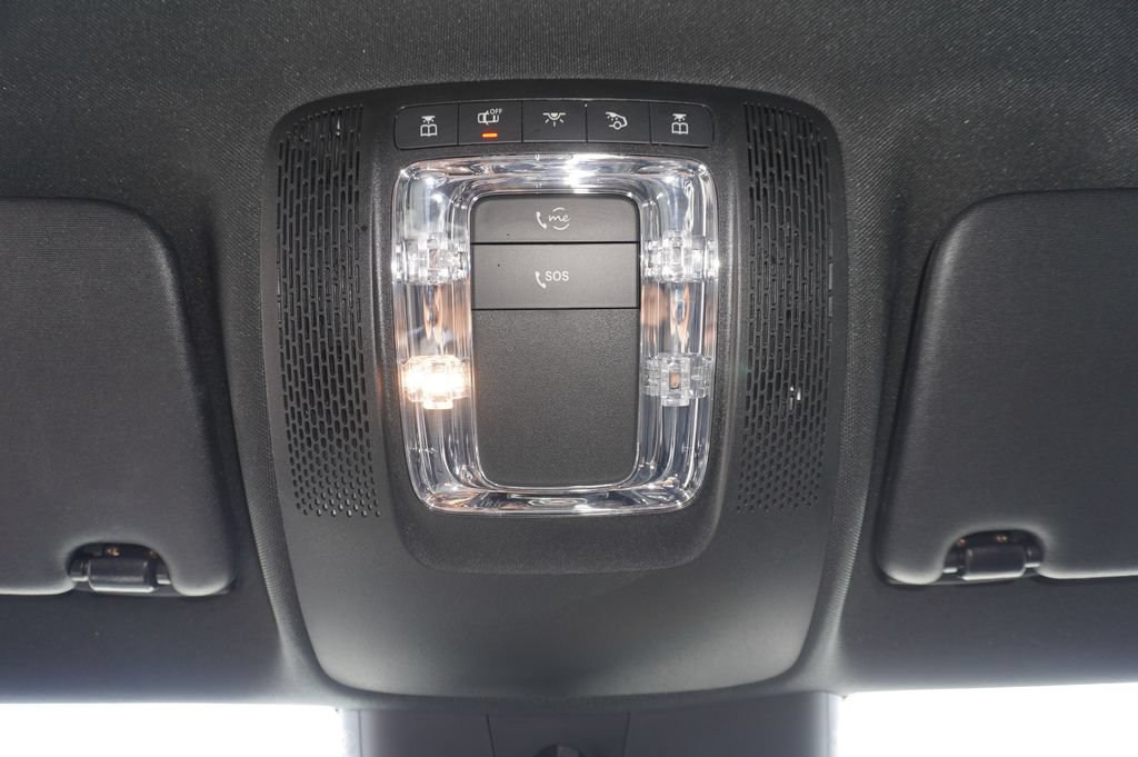 Used 2025 Mercedes-Benz GLA 250 image 22