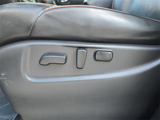 Used 2020 Nissan Armada SL w/ Premium Package image 17