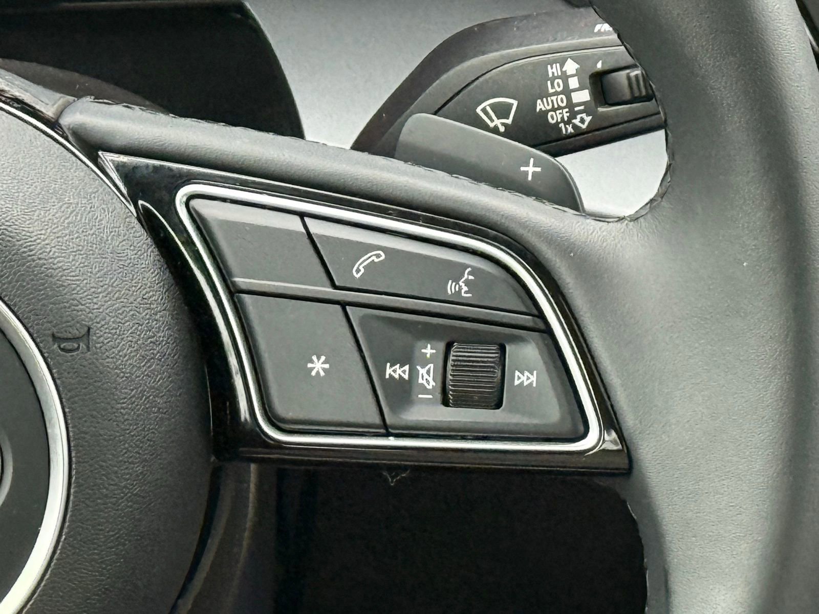 Used 2025 Audi A3 2.0T Premium w/ Convenience Package image 28