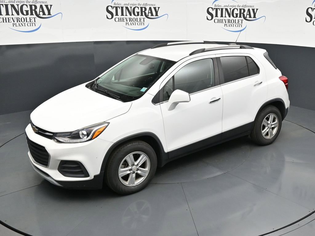 Used 2020 Chevrolet Trax LT w/ LT Convenience Package FWD image 20