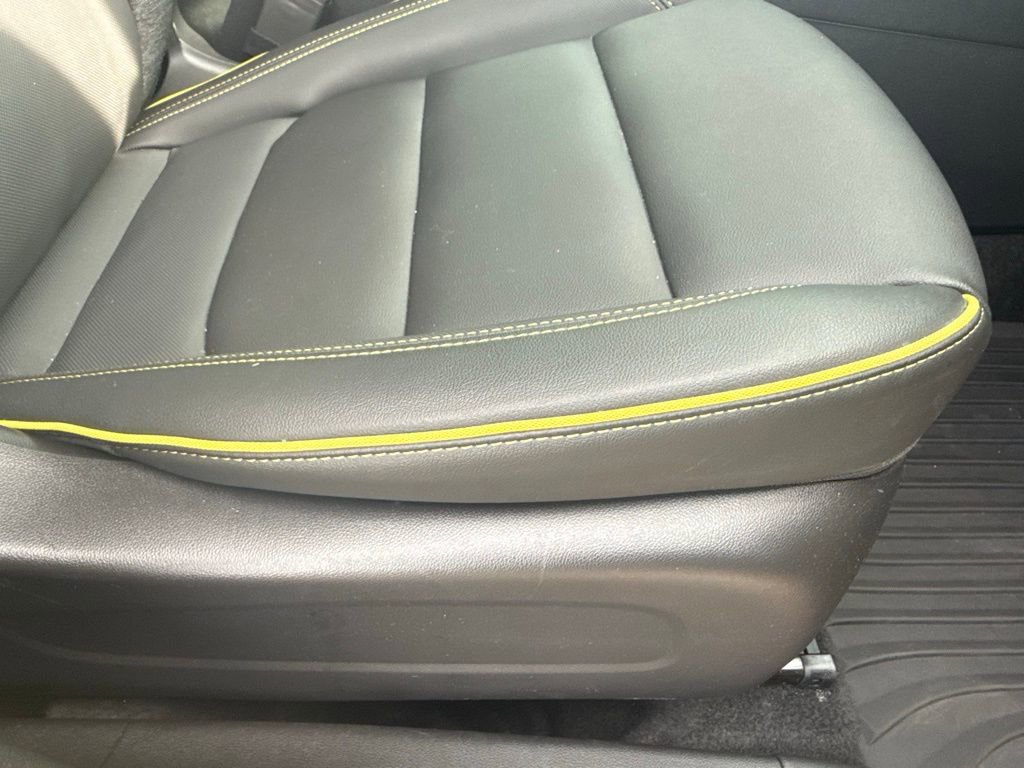Used 2025 Chevrolet TrailBlazer ACTIV w/ Convenience Package image 31