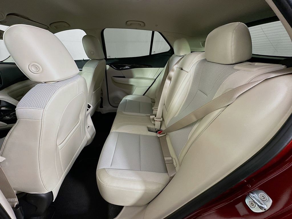 Used 2023 Buick Envision Preferred image 31