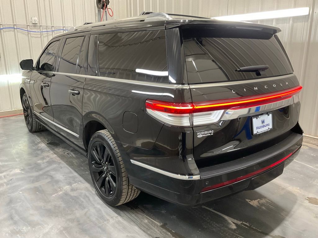 Used 2022 Lincoln Navigator L Reserve image 22