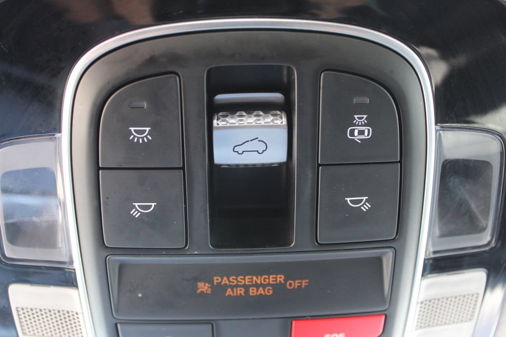 Used 2023 Hyundai Santa Fe Limited AWD/4WD image 27