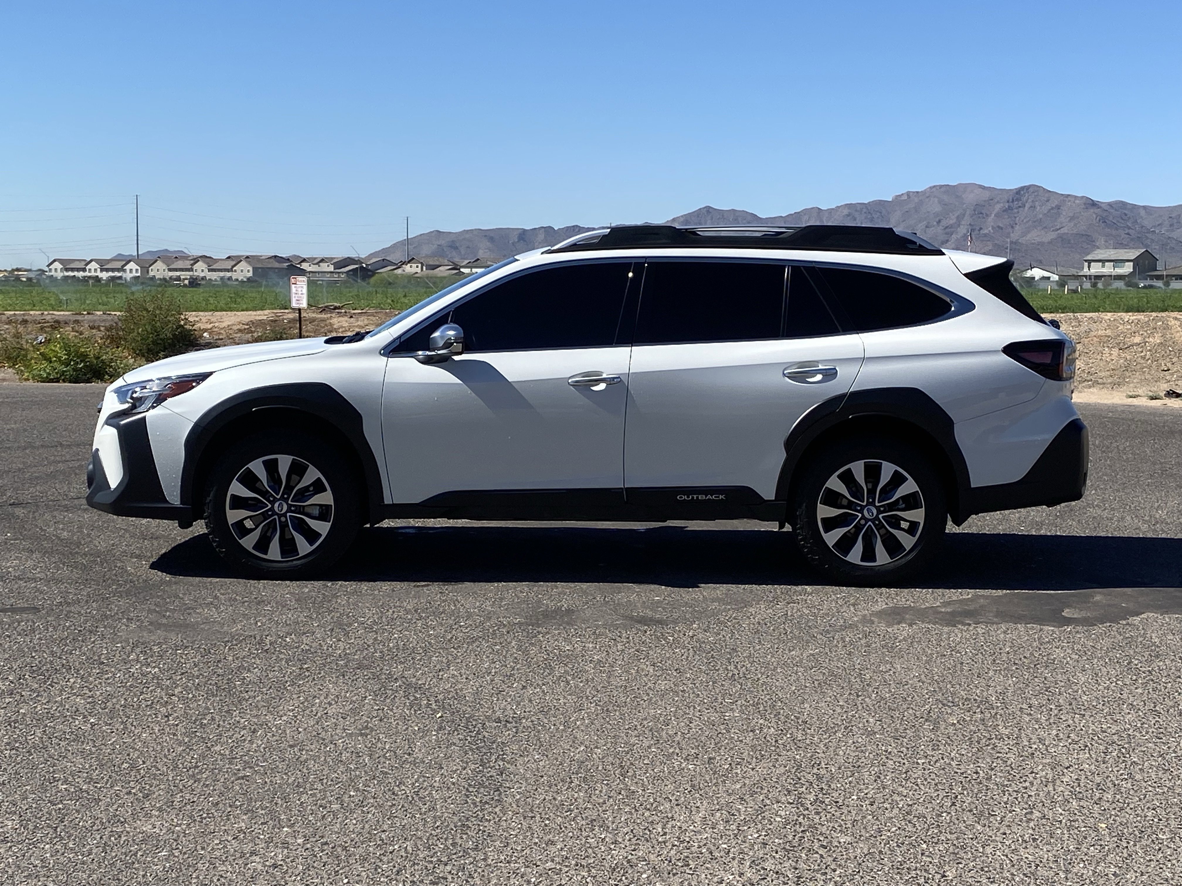 Used 2023 Subaru Outback Touring image 6