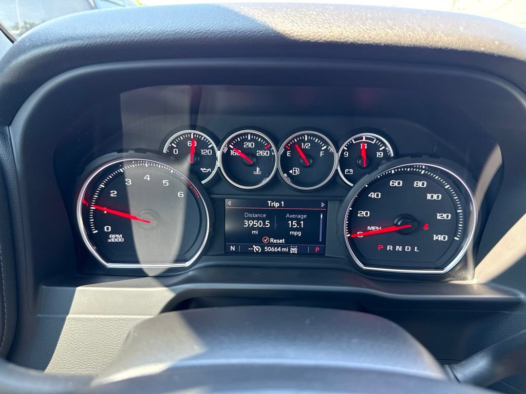 Used 2021 Chevrolet Silverado 1500 LT Trail Boss w/ Bed Protection Package AWD/4WD image 32