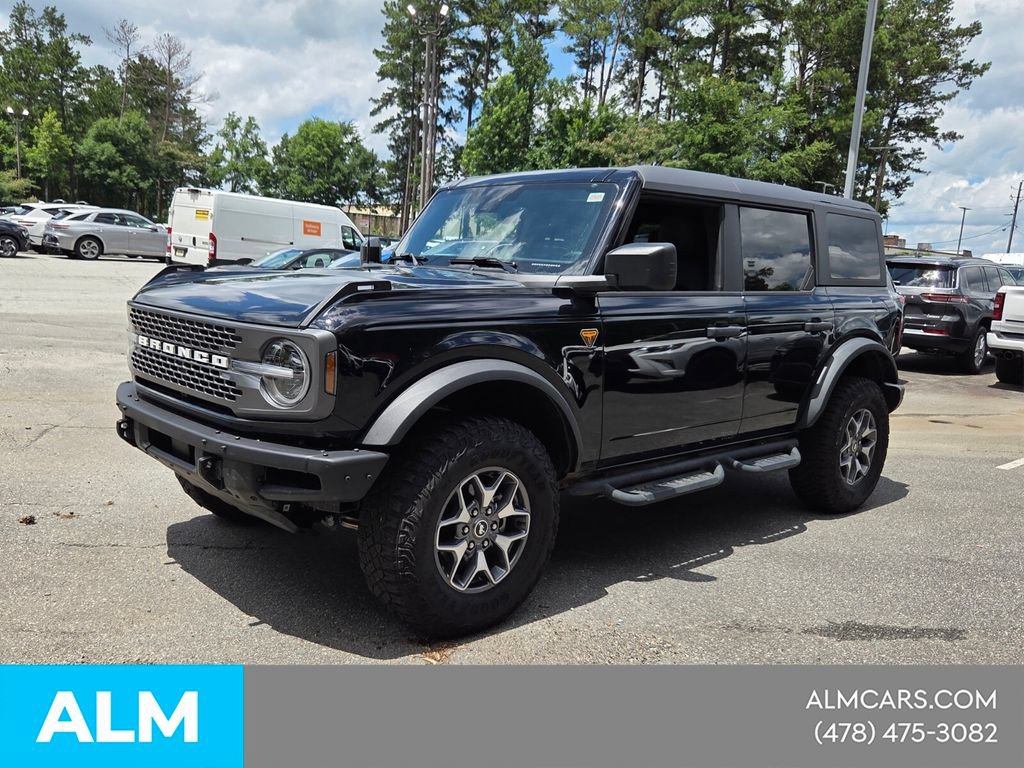 Used 2025 Ford Bronco Badlands AWD/4WD image 4
