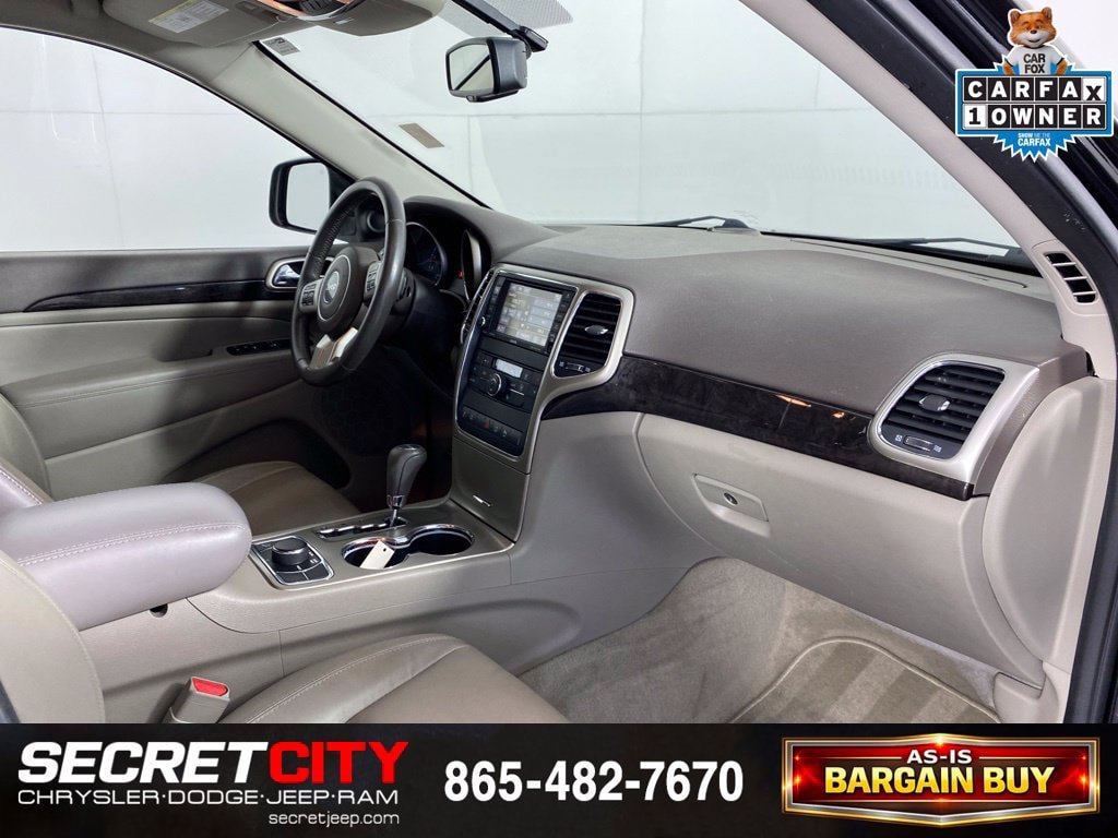 Used 2013 Jeep Grand Cherokee Laredo AWD/4WD image 31