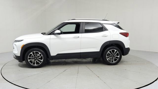 Certified 2024 Chevrolet TrailBlazer LT image 2