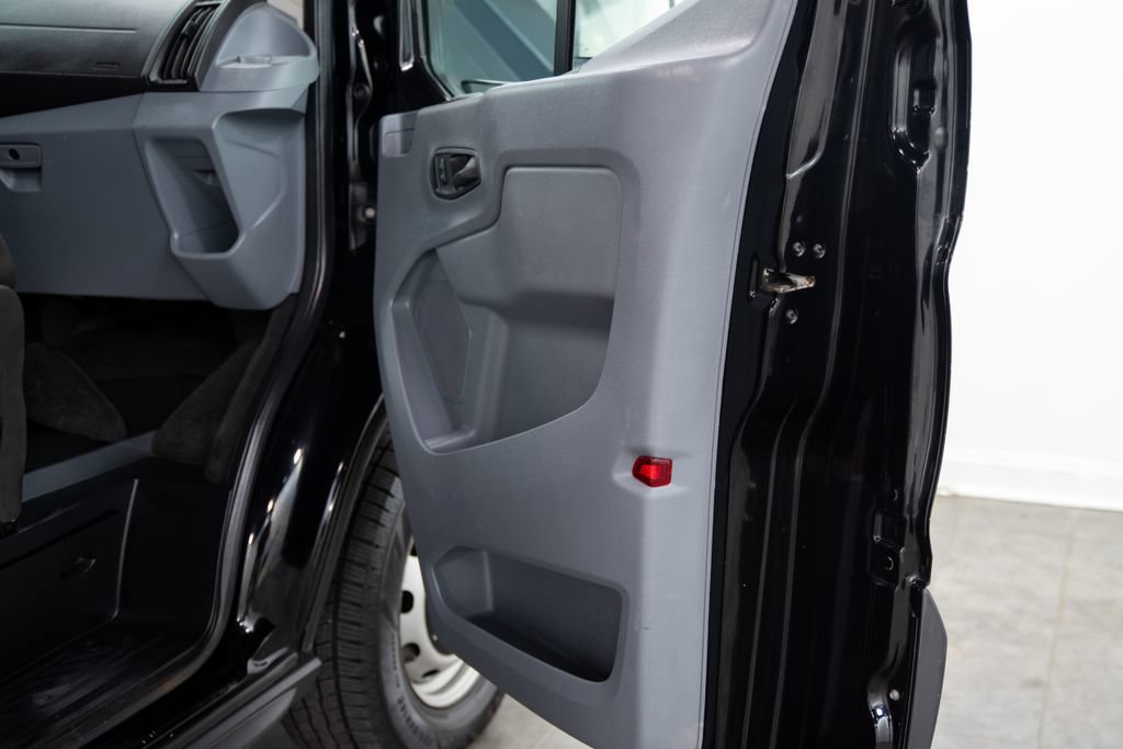 Used 2018 Ford Transit 350 XL RWD image 11