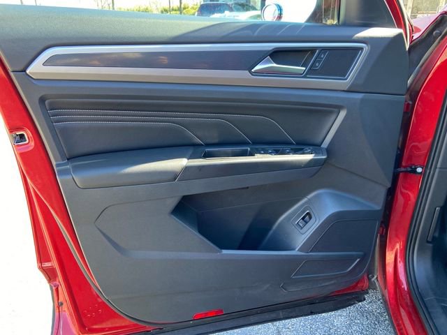 Used 2020 Volkswagen Atlas Cross Sport SEL image 24