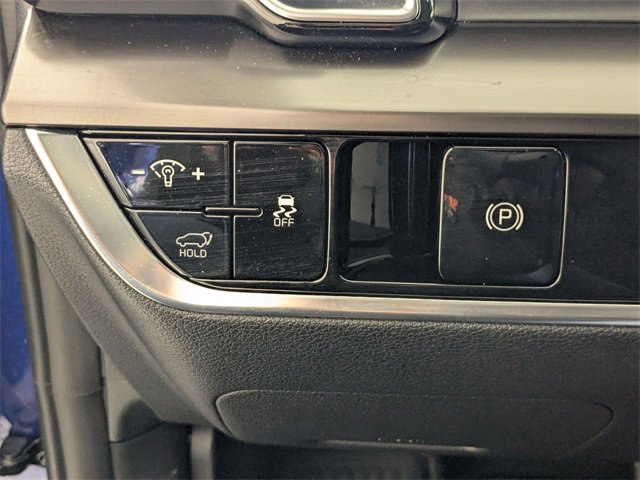 Used 2025 Kia Sportage EX w/ Premium Package image 15