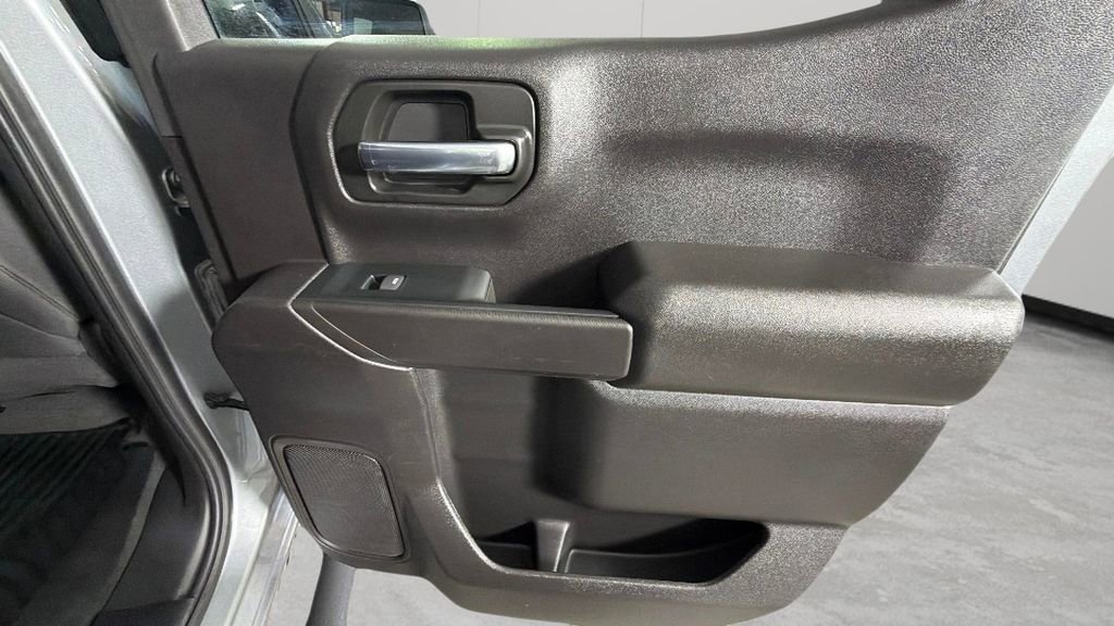 Certified 2024 Chevrolet Silverado 1500 Custom RWD image 32