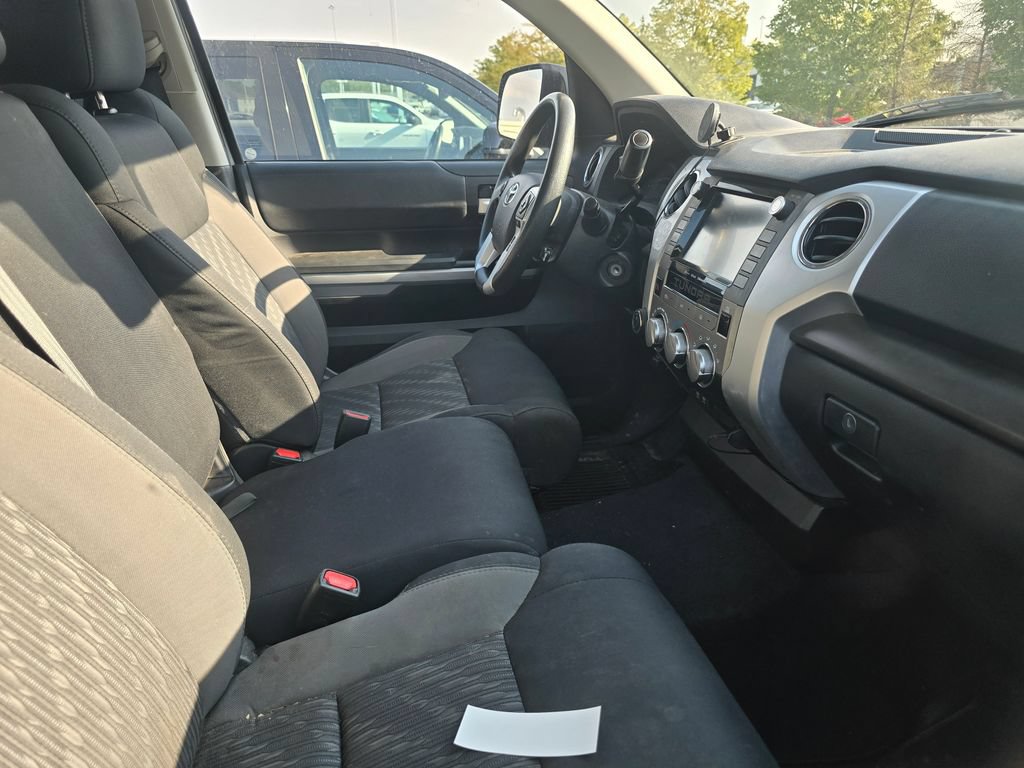 Used 2020 Toyota Tundra SR5 AWD/4WD image 14