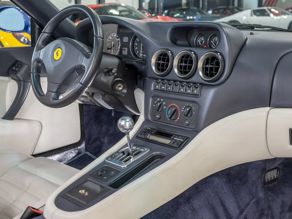 Used 1999 Ferrari 550 Maranello Coupe RWD image 18