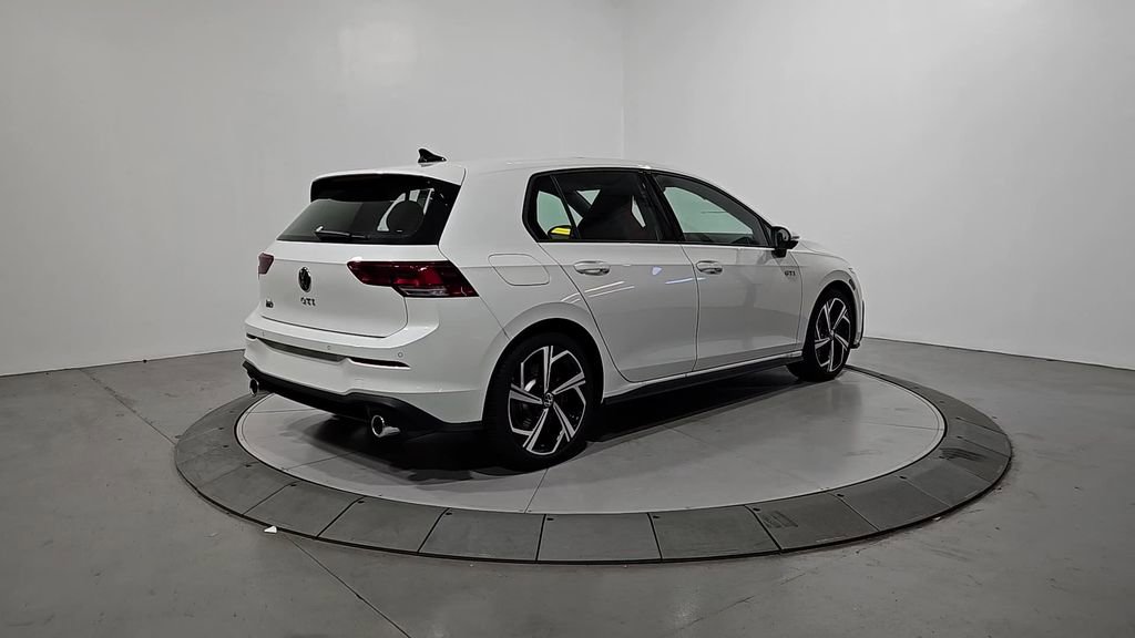 New 2026 Volkswagen GTI SE image 5