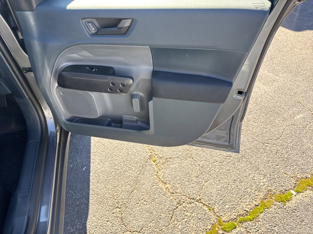 New 2025 Ford Maverick XL w/ Equipment Group 102A image 14