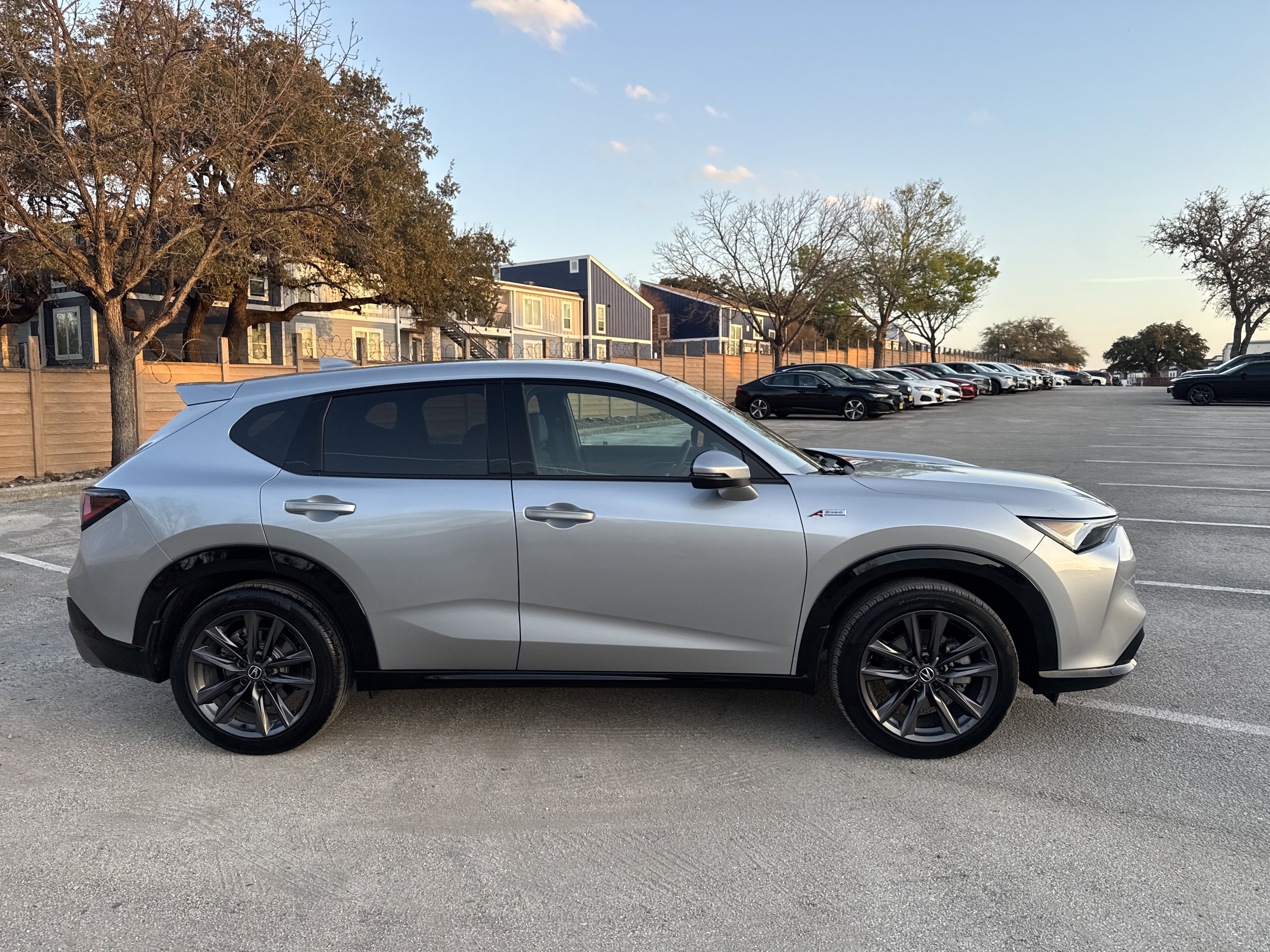 Used 2025 Acura ADX A-Spec image 2