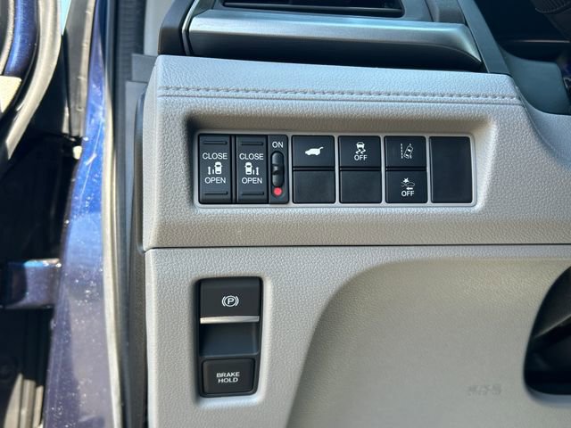 Used 2019 Honda Odyssey EX-L image 22