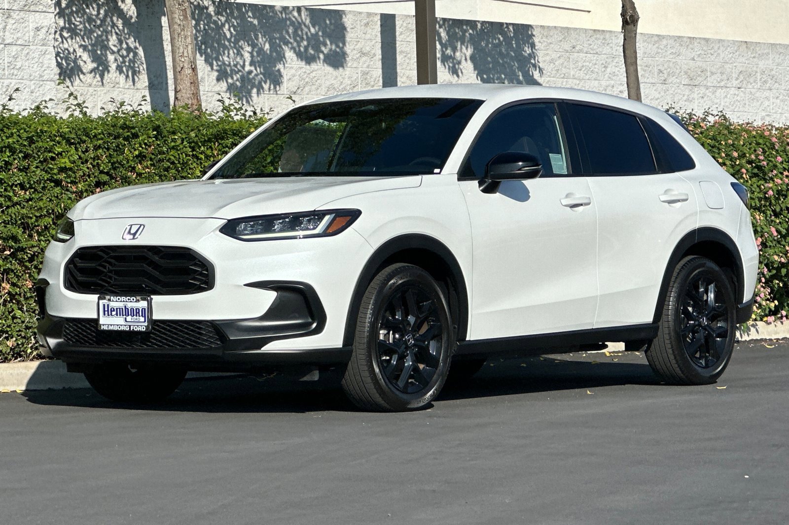 Used 2023 Honda HR-V Sport image 8