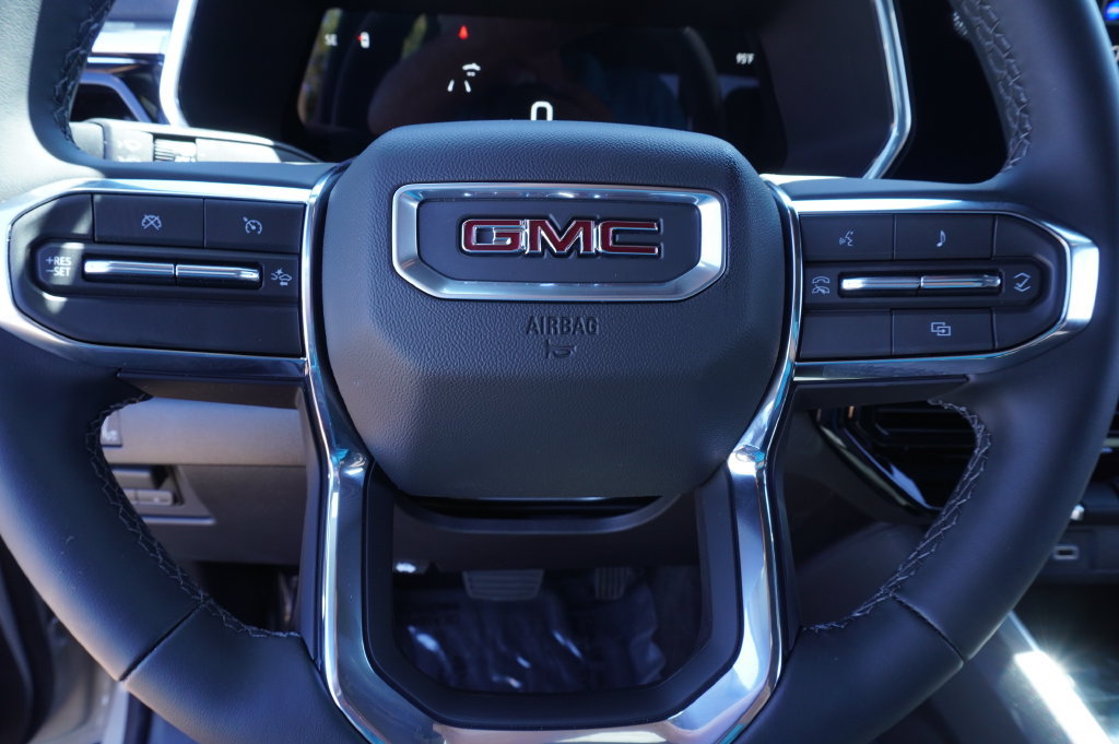 New 2026 GMC Canyon Elevation w/ Convenience Package RWD image 20