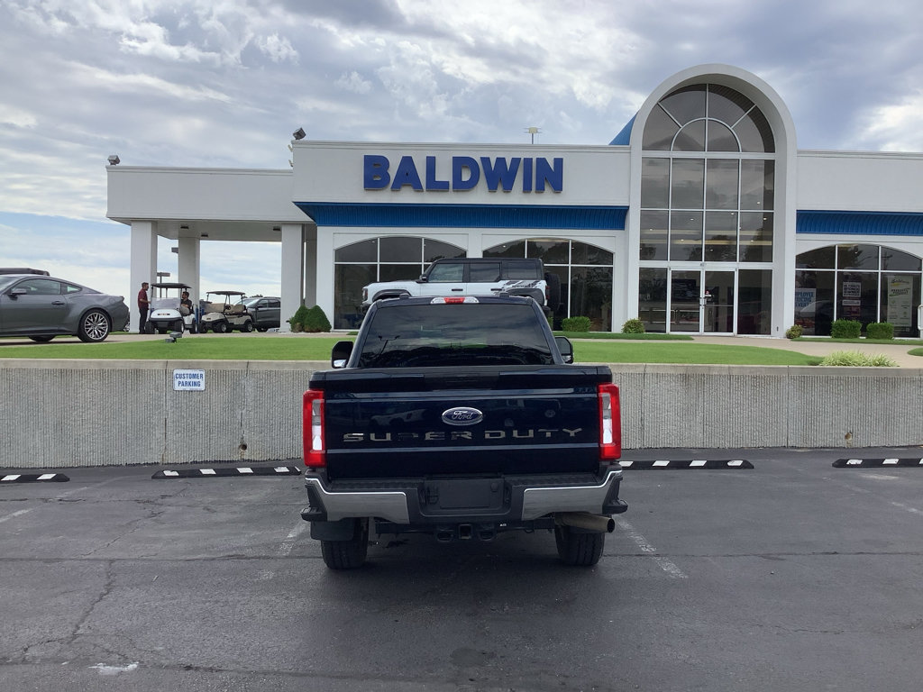 Used 2024 Ford F250 XLT AWD/4WD image 6