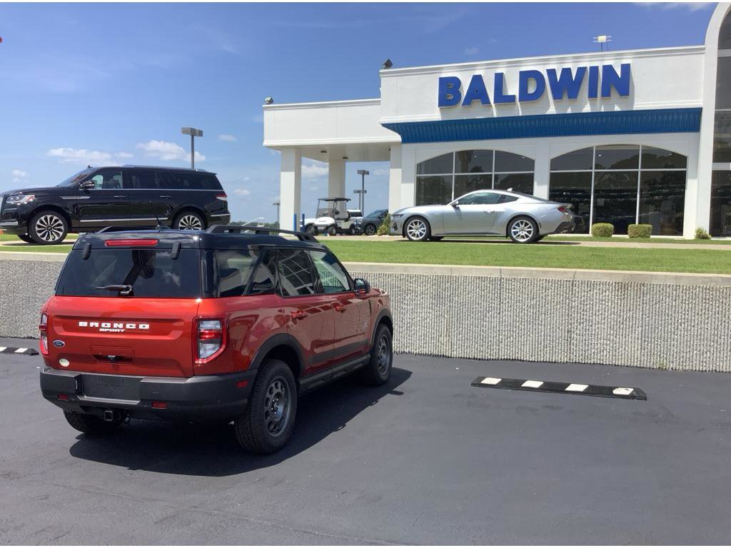 New 2024 Ford Bronco Sport Outer Banks image 7