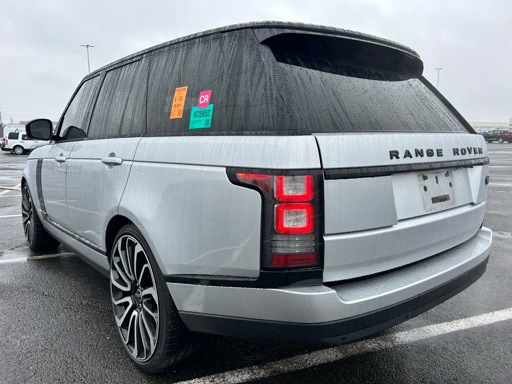 Used 2016 Land Rover Range Rover Supercharged image 4
