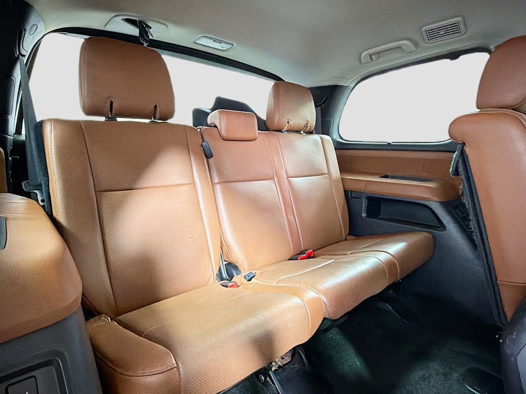 Used 2016 Toyota Sequoia Platinum image 29