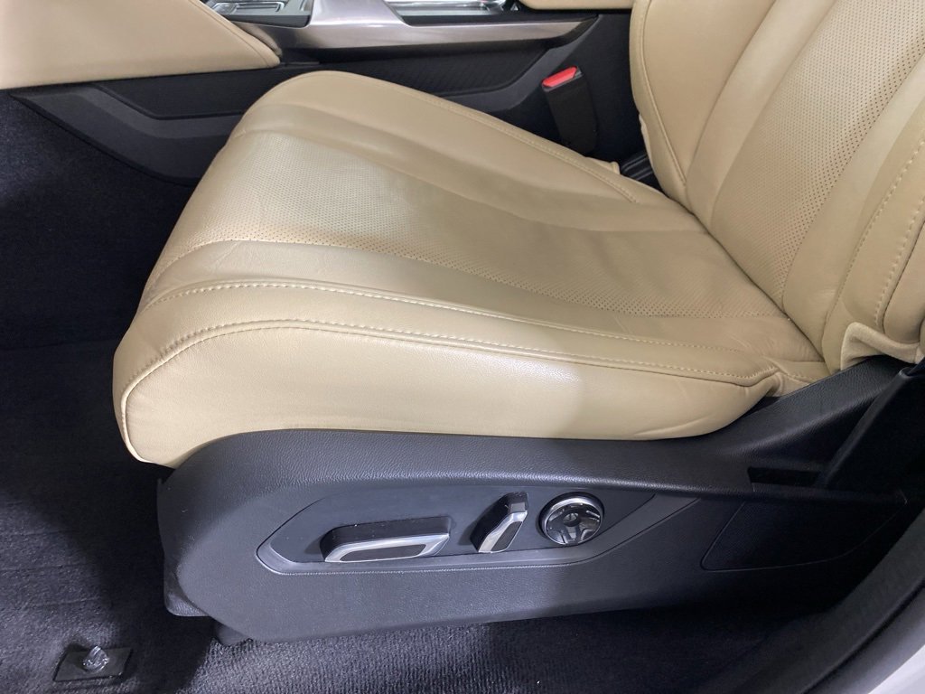 Used 2022 Acura MDX SH-AWD w/ Technology Package image 16