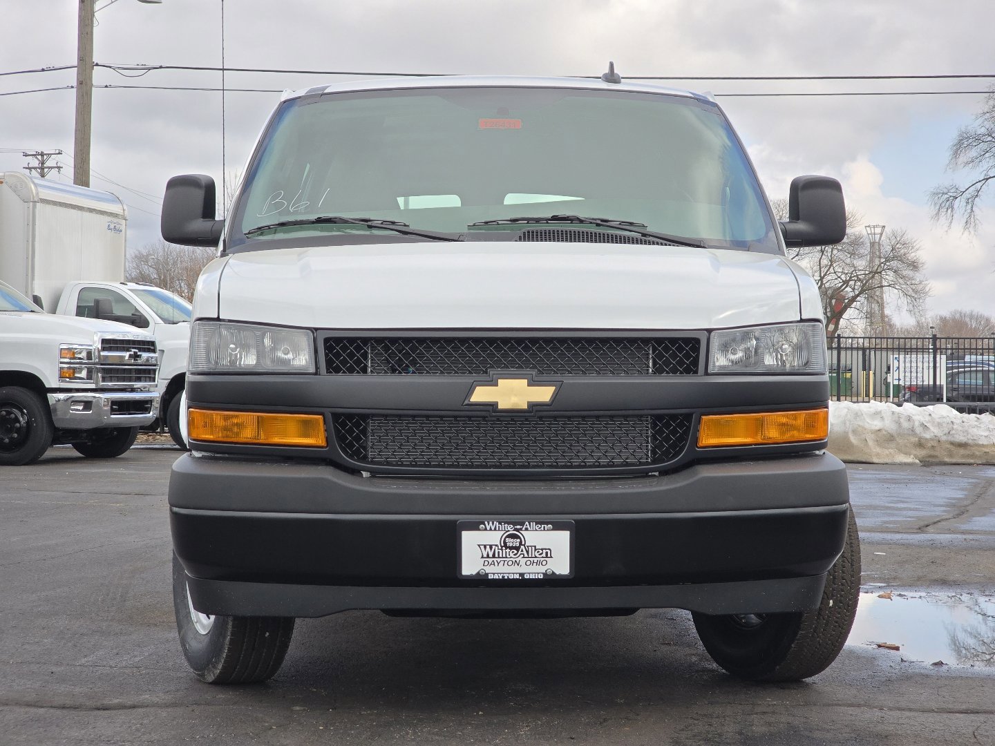 New 2026 Chevrolet Express 2500 w/ Driver Convenience Package RWD image 9