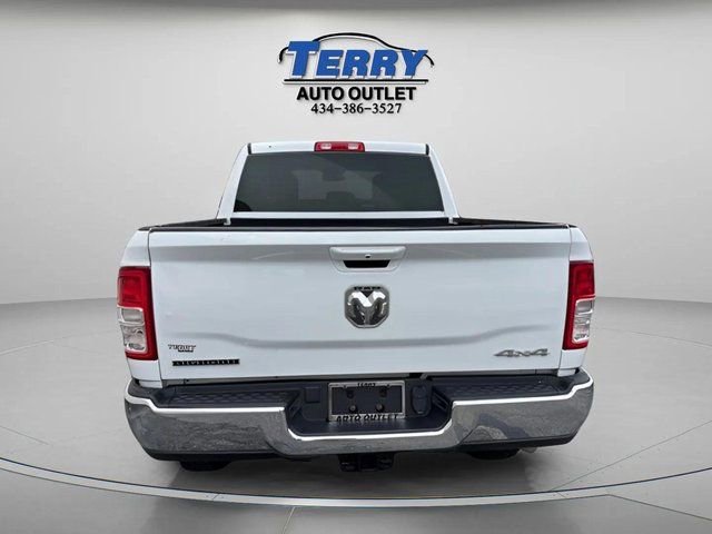 Used 2022 RAM 2500 Big Horn AWD/4WD image 2