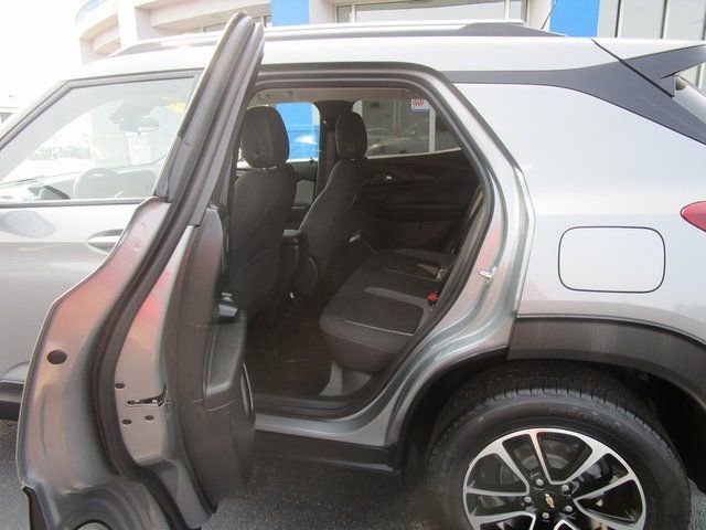 Certified 2024 Chevrolet TrailBlazer LT w/ LT Cold Weather Package image 16